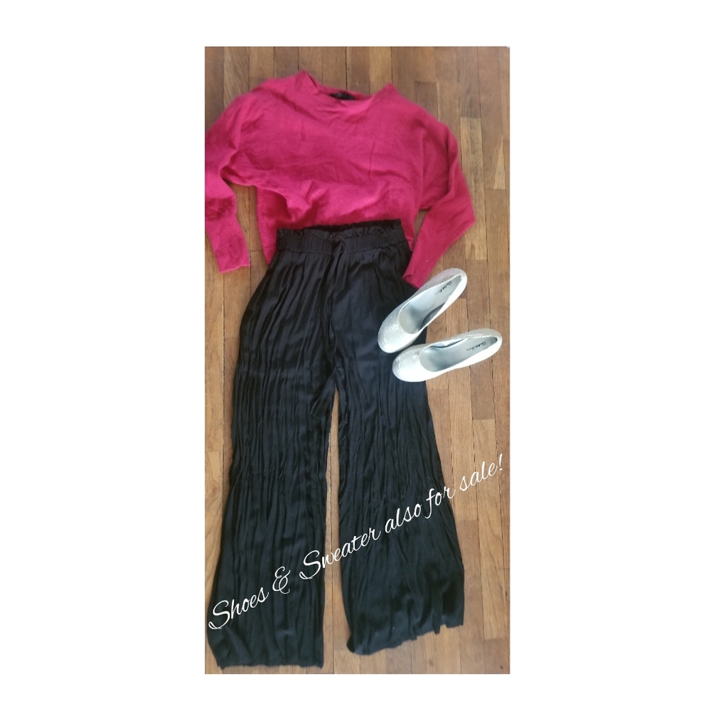 Davi & Dani Black wide leg pants